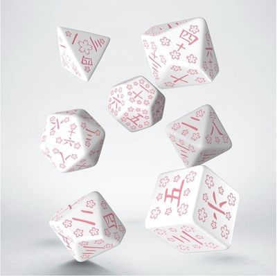 7-Piece Dice Set Japanese Cherry Blossom Petals