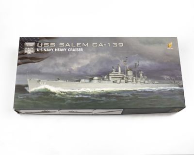 USS Salem CA-139 Model Kit (1:700 Scale)