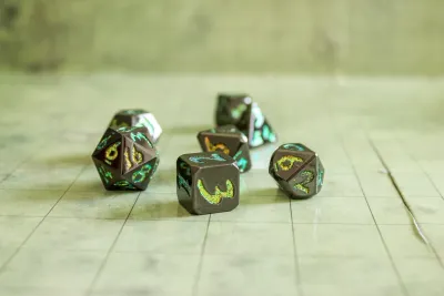7-Piece Metal RPG Dice Set: Black with Yellow Glitter