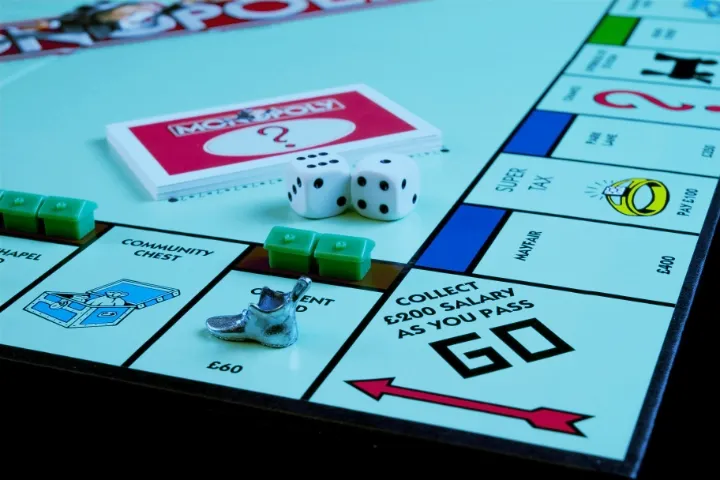 Guess Who: The Card Game The Office