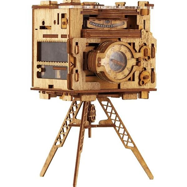 ClueBox: Sherlock's Camera