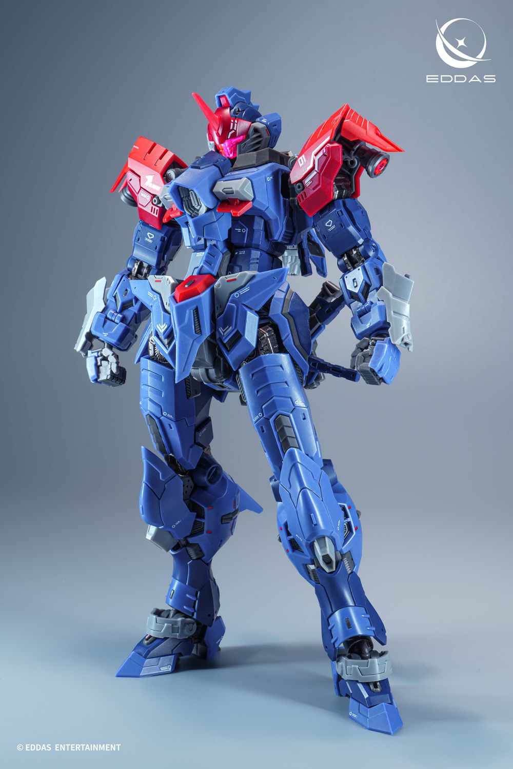 Eddas "Salamander" Model Kit (1:100 Scale)
