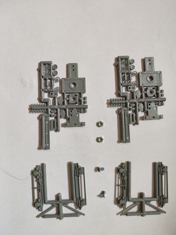X134-JMcK Bogies from C47 kit