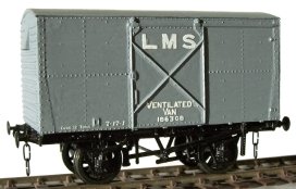 C9 LMS 12 ton "All-steel" Van (D1828)