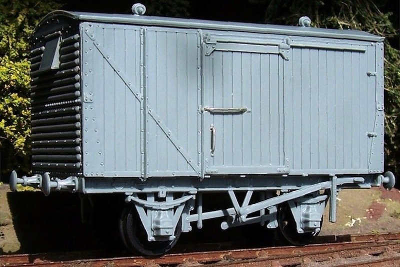 C101 LMS 12ton Van Kit (Ventilated  "Steel ends") (D1832A)
