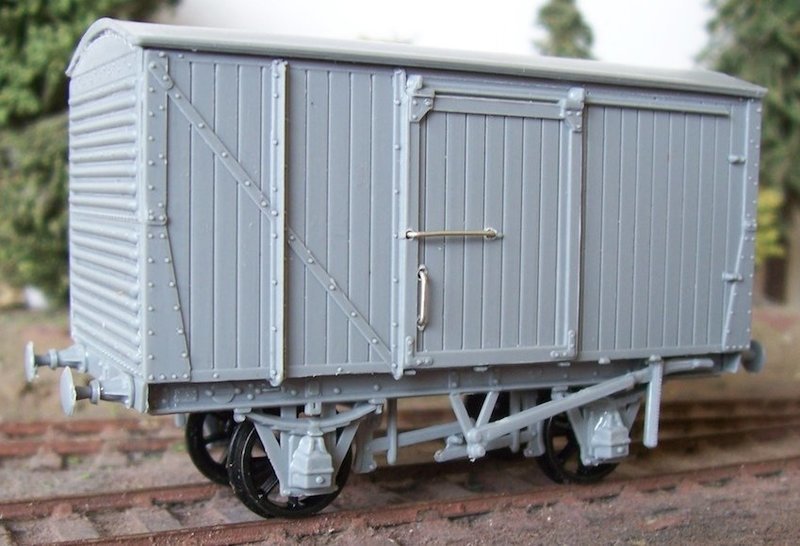 C102 LMS 12ton Van Kit (Unventilated, "Steel ends") (D1663)