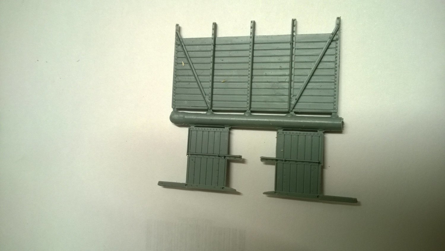 X017 C78 side sprue