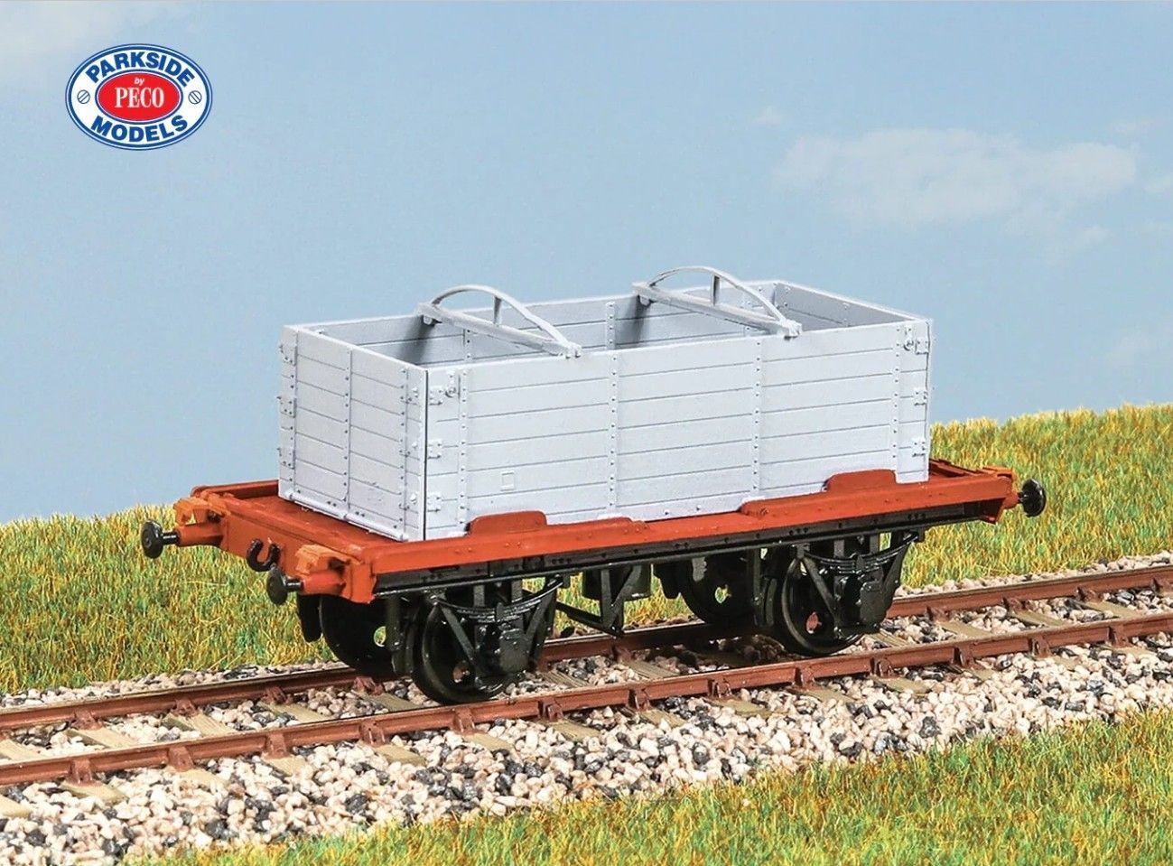 PC35 LNER Conflat Container Wagon PC35 LNER Conflat Container Wagon