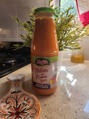 Tadam bil-Krema Bajda (Maltese Tomatoes in White Sauce) - Mayor 400g