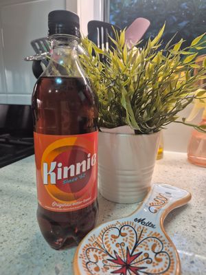 Kinnie - 600ml Plastic Bottles
