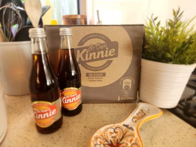 Kinnie Light Carton - 330ml Glass Bottles