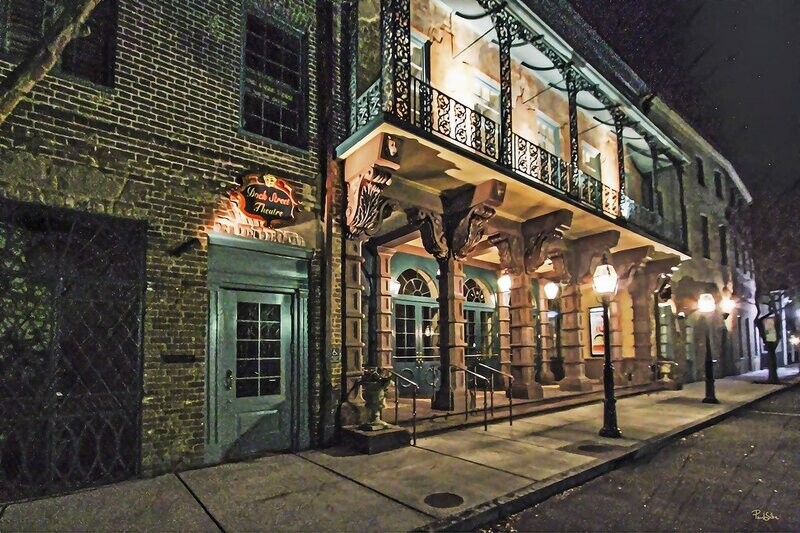 "Dockstreet Theatre Night Time"
