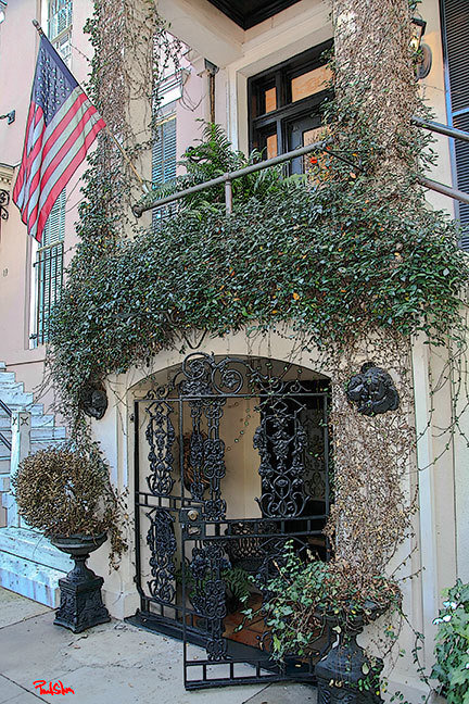 "Savannah Gate"