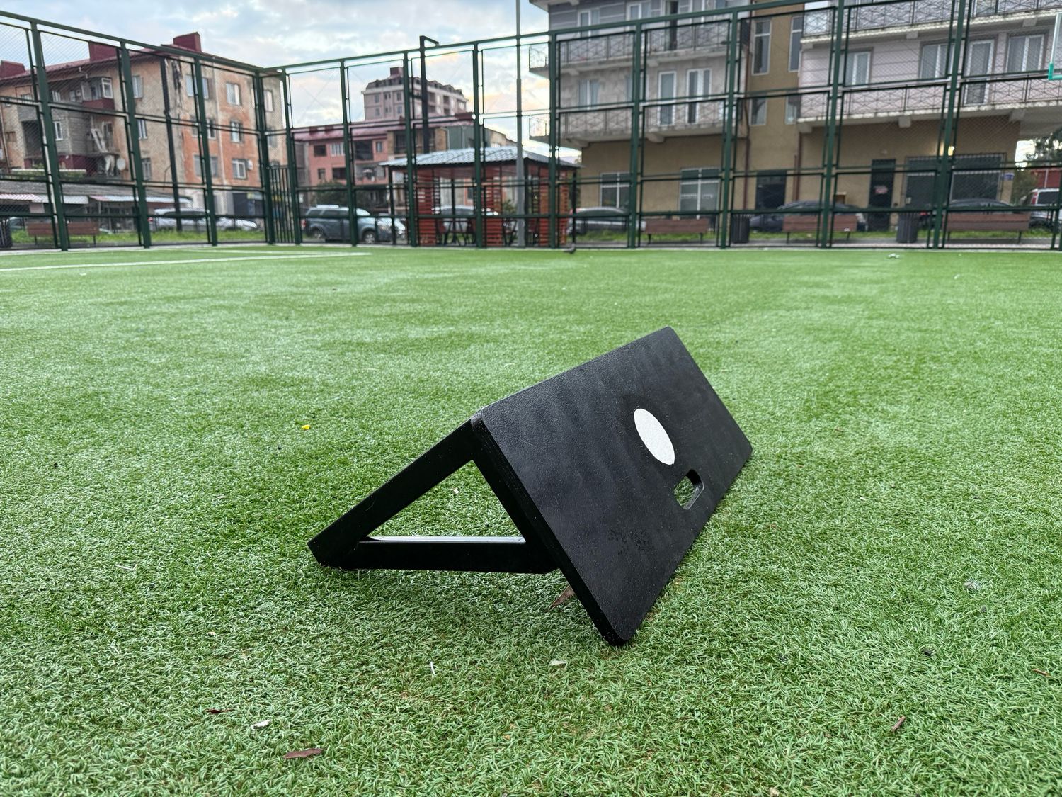 რიბაუნდერი ( კედელი ) - 80სმx30სმ