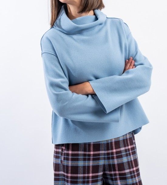 Pull NIU model AW25506 - L.Blauw