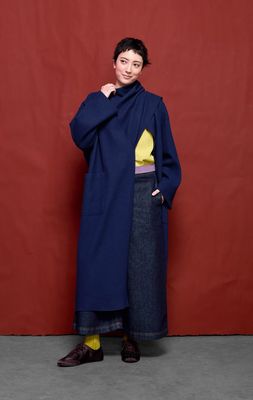 Mantel NIU model AW25304 - Camel