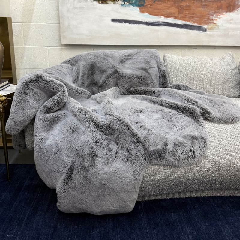 Mon Chateau Faux Fur Rug Throw