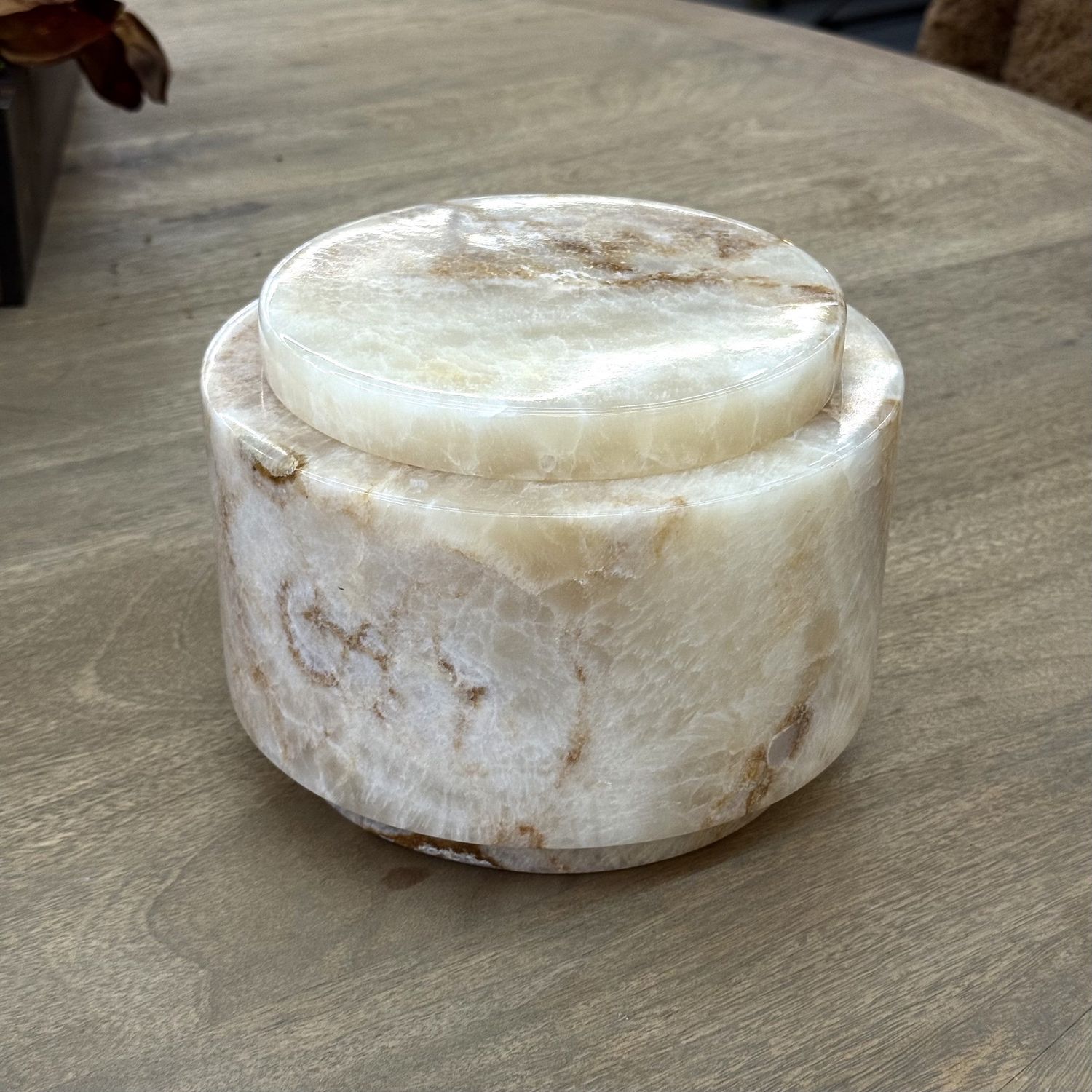 Round Onyx Box
