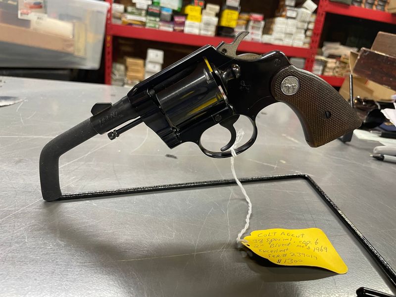 Colt Agent, 2 inch , 38 special, blued, 1969, Excellent Colt Agent, 2 inch , 38 special, blued, 1969, Excellent