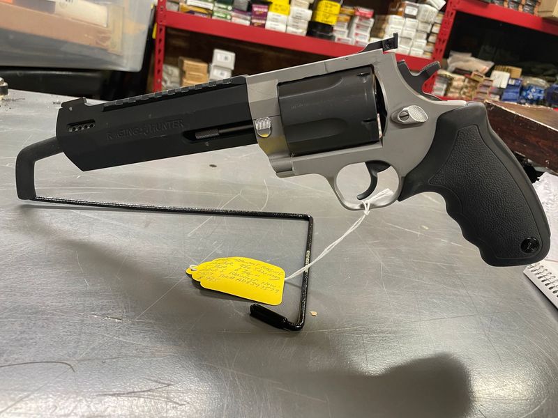 Taurus Raging Hunter, Model 460. 6 3/4 inch, 5 shot 460 mag, 454 Casull, 45 Colt, or 45 Schofield. Like new/unfired, 2023 Taurus Raging Hunter, Model 460. 6 3/4 inch, 5 shot 460 mag, 454 Casull, 45 Colt, or 45 Schofield. Like new/unfired, 2023