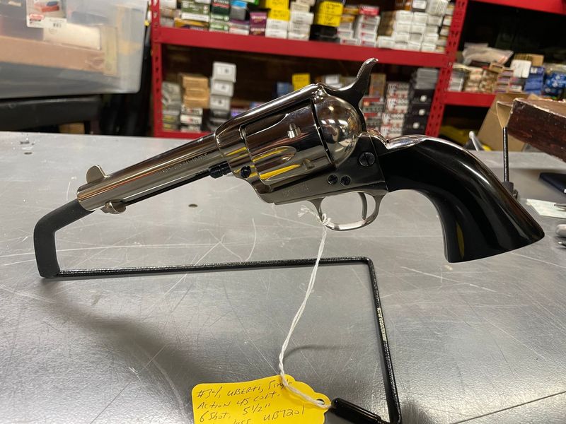 Uberti single action army clone, 5 1/2 inch, stainless. 45 Colt. Like new unfired Uberti single action army clone, 5 1/2 inch, stainless. 45 Colt. Like new unfired