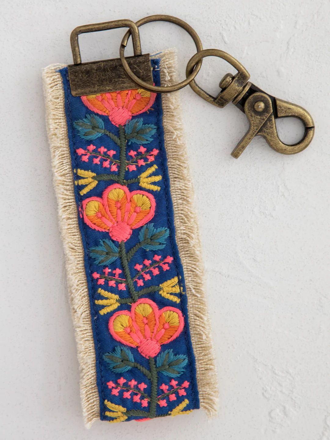 EMBROIDERED KEY CHAIN NL