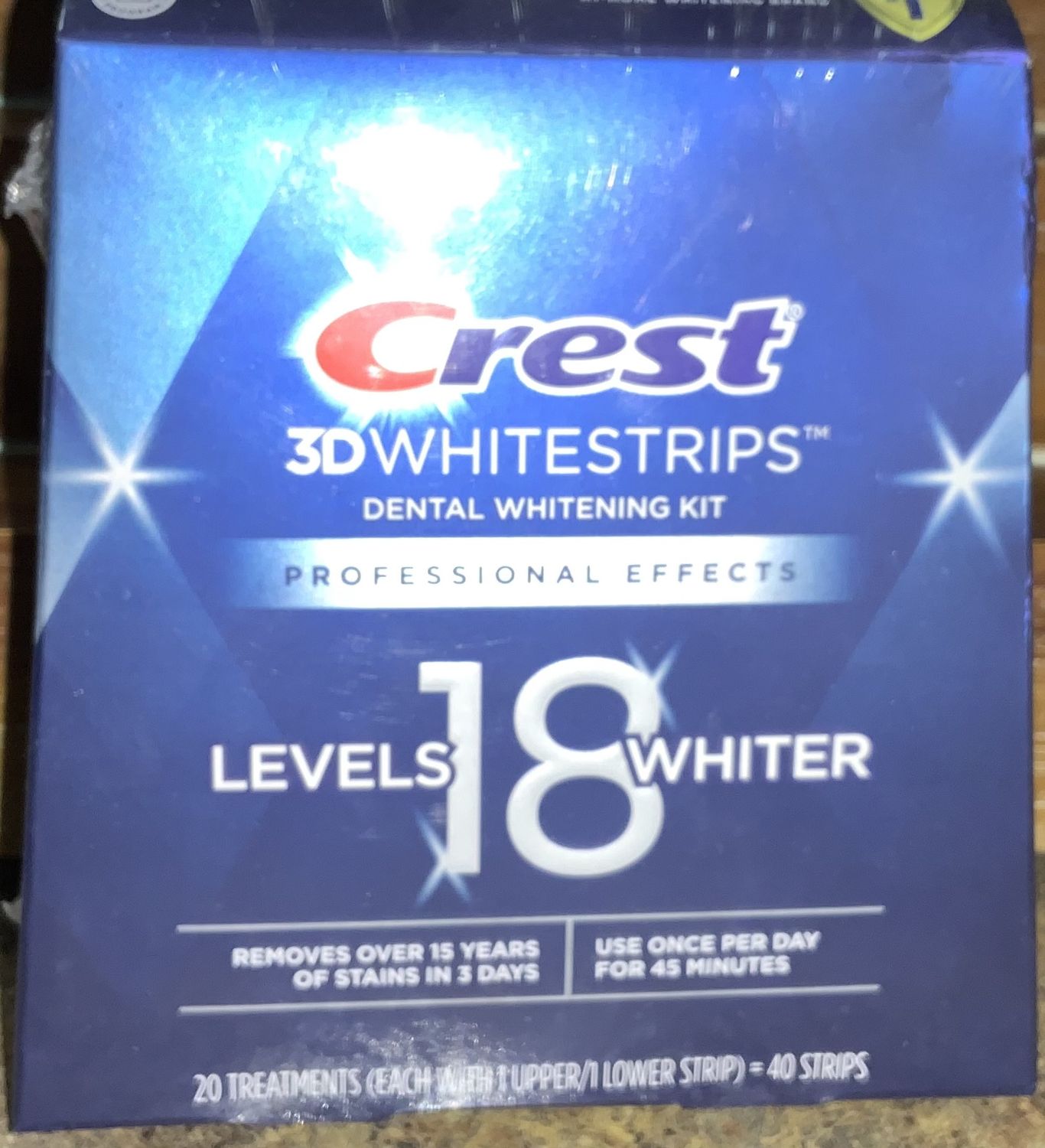 Crest 3D White Dental Whitening Kit