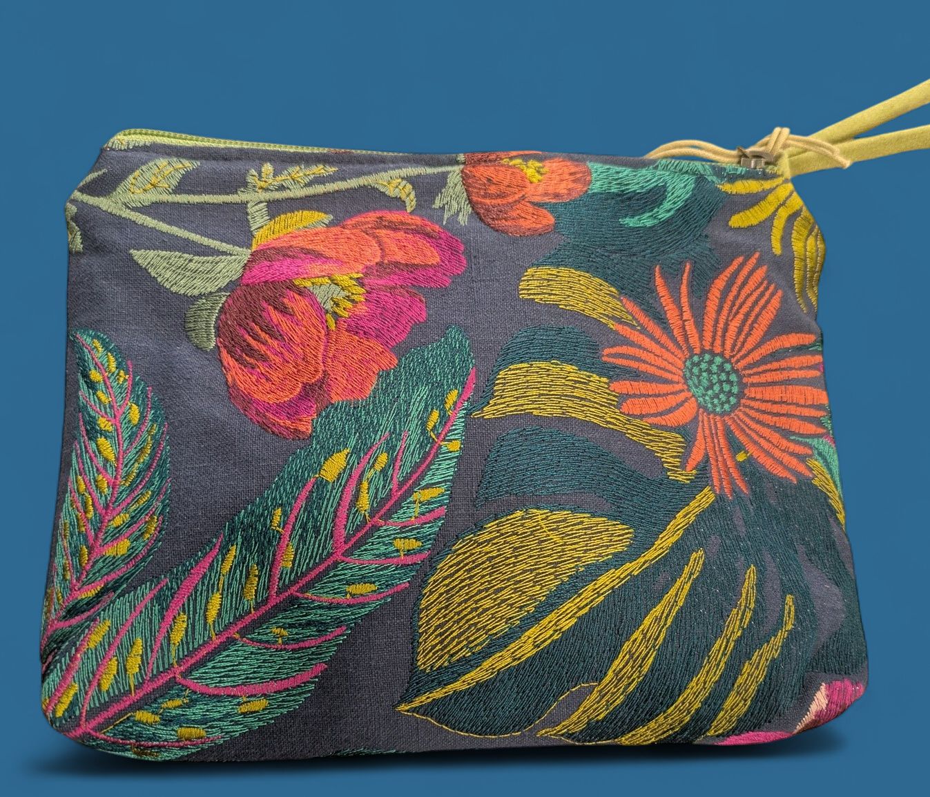 Flora Accessories Pouch