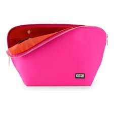 Kusshi Large Vacationer - Fuschia With Orange Interior