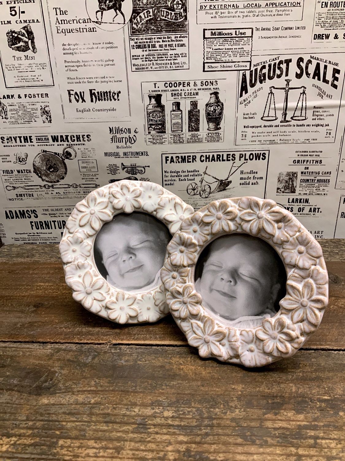 Round Flower Mini Frame