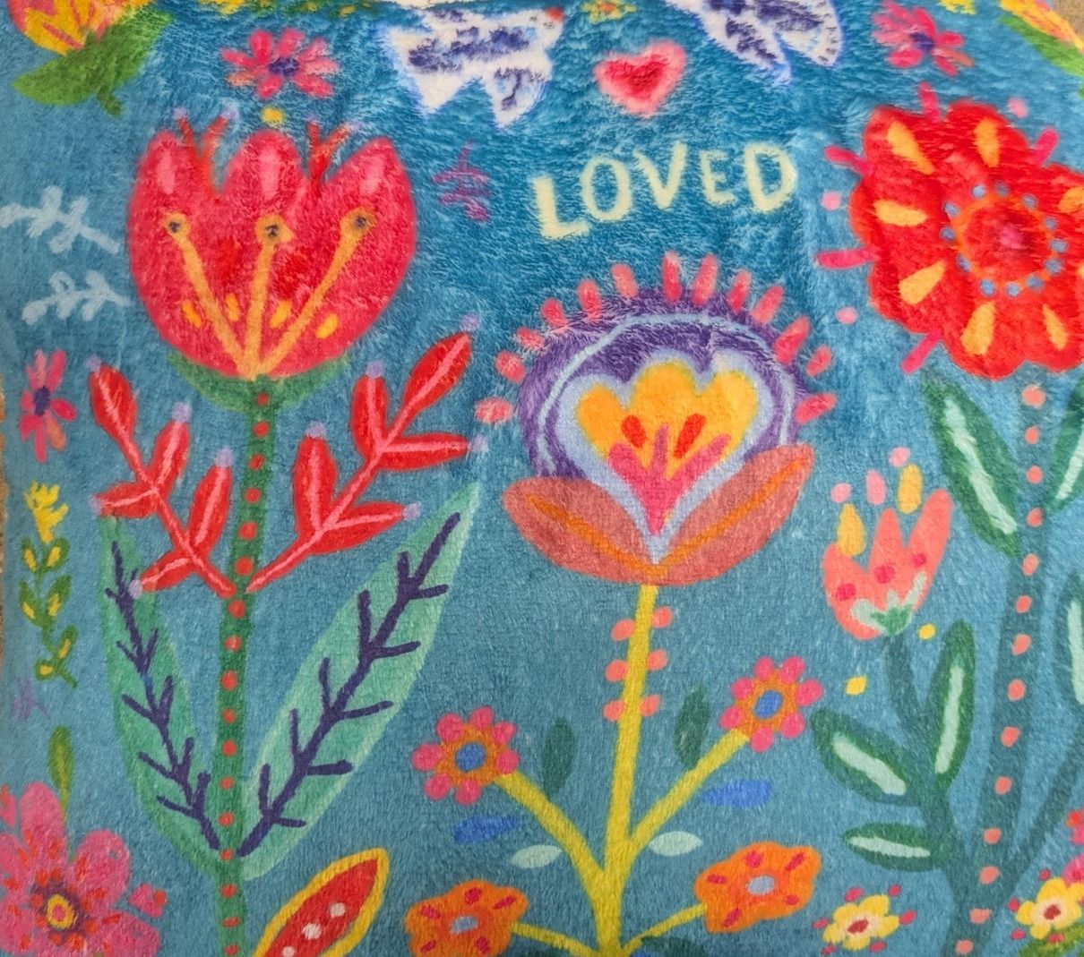 LOVED PILLOW NL
