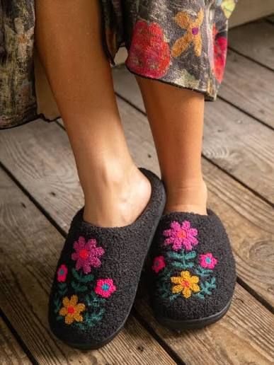 Icon Slippers Charcoal Folk Flower - XL