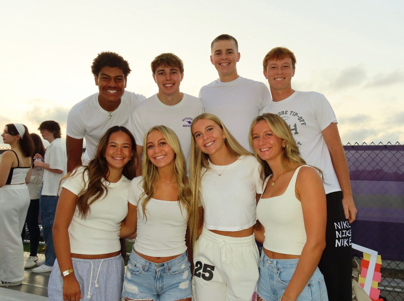 FREE SENIOR YEAR PICTURES (Student ONLY submissions)