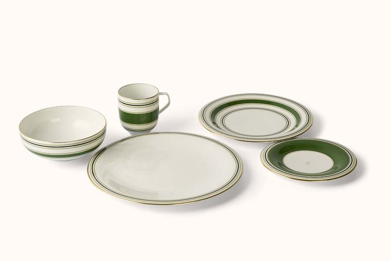 FURSTENBURG HERITAGE GREEN PORCELAIN DINNERWARE