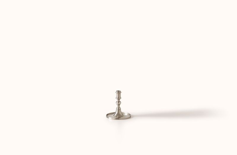 MATCH PEWTER ROUND RIMMED BASED CANDLESTICK