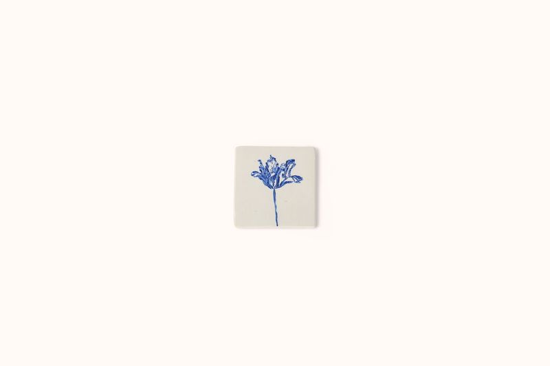 MG BY HAND TILE - TULIP
