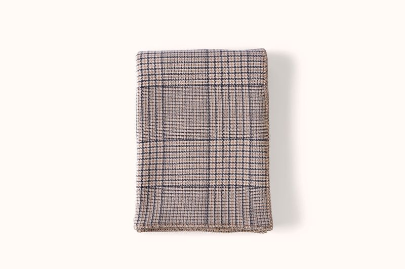 ALONPI CAMEL, BLACK AND ECRU  CHECK DOUBLE FACE CASHEMERE THROW
