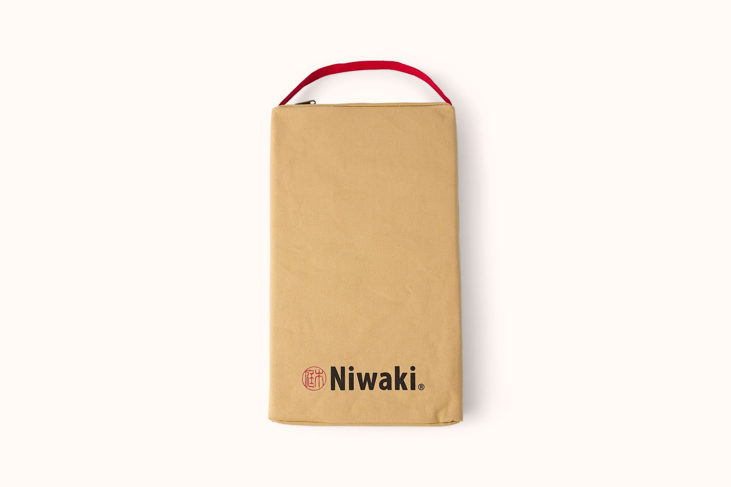 NIWAKI TAN CANVAS KNEELER