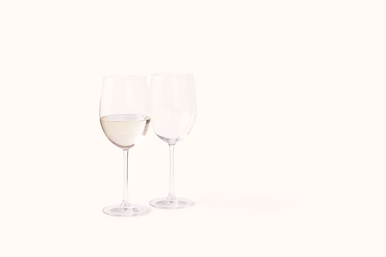 NUDE VINTAGE WHITE WINE GLASSES