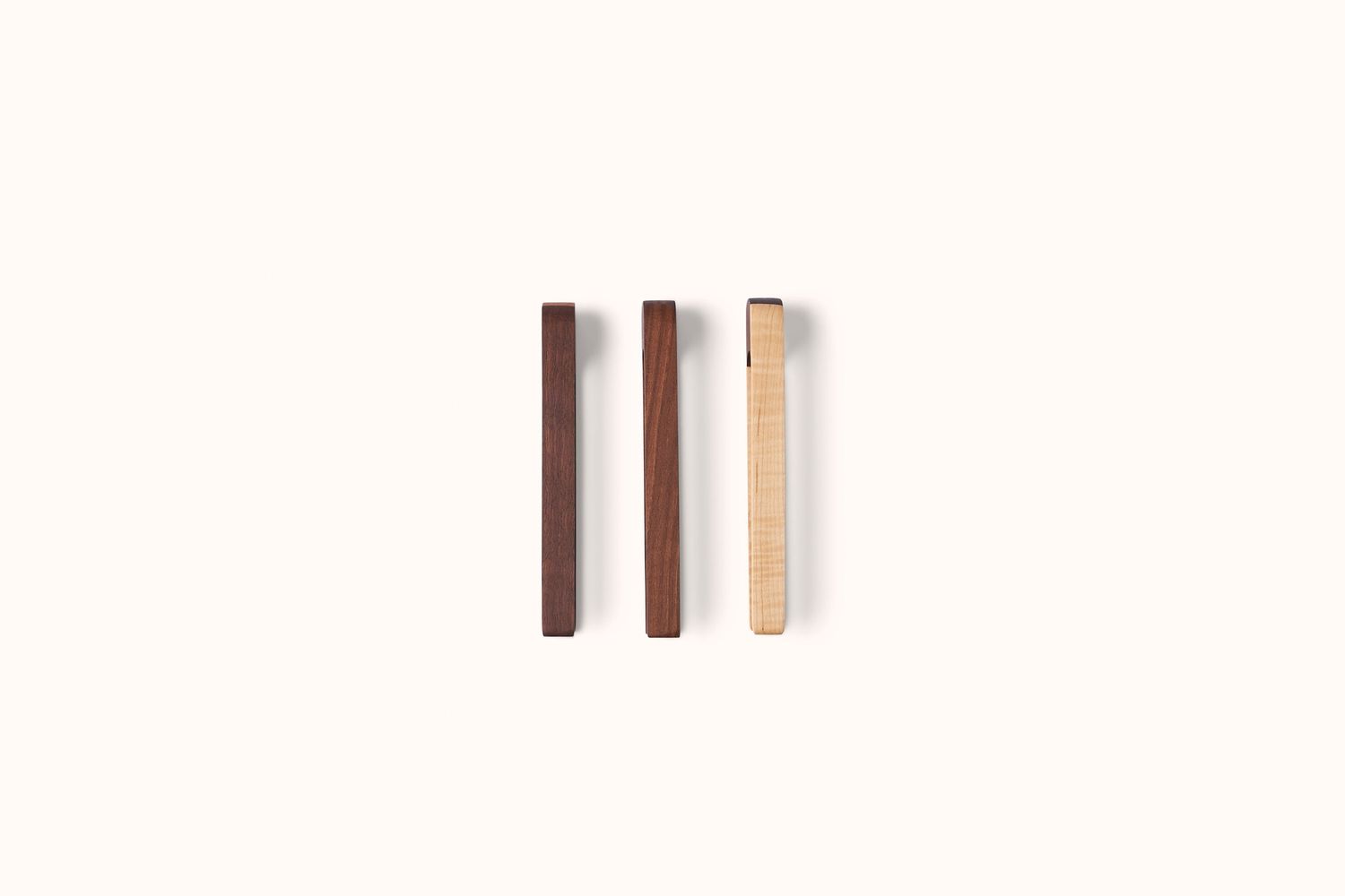 TROY BROOK STUDIOS WOOD TONGS UTENSIL, Colour: TIGER MAPLE WITH EBONIZED INSERT
