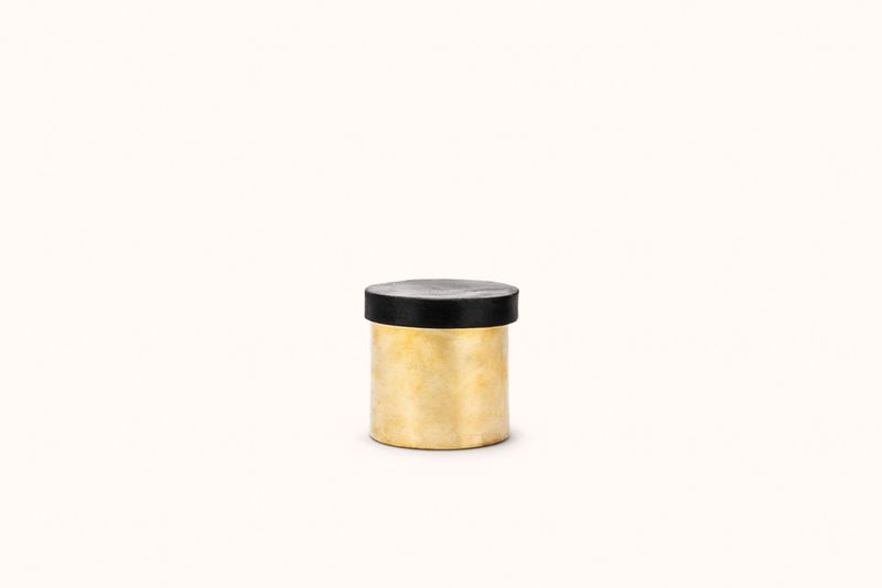 MAD ET LEN BLACK WAX GRAPHITE BRASS FUMISTE CANDLE