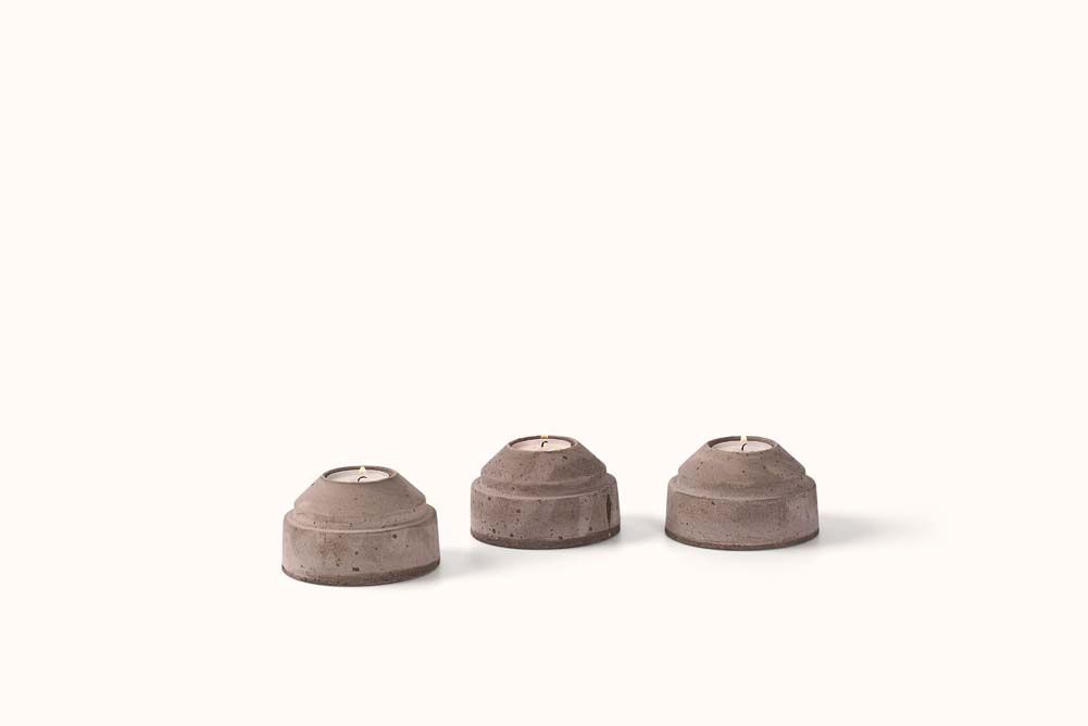 BERGS POTTER GREY TERRACOTTA HOFF CANDLEHOLDER