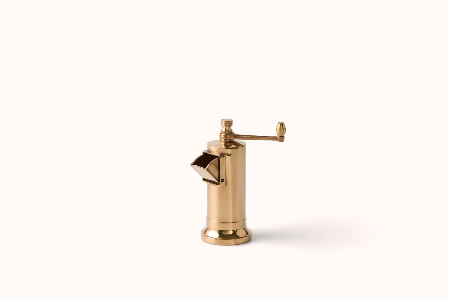 CHEF&#39;S MATE BRASS PEPPER MILL 5&quot;