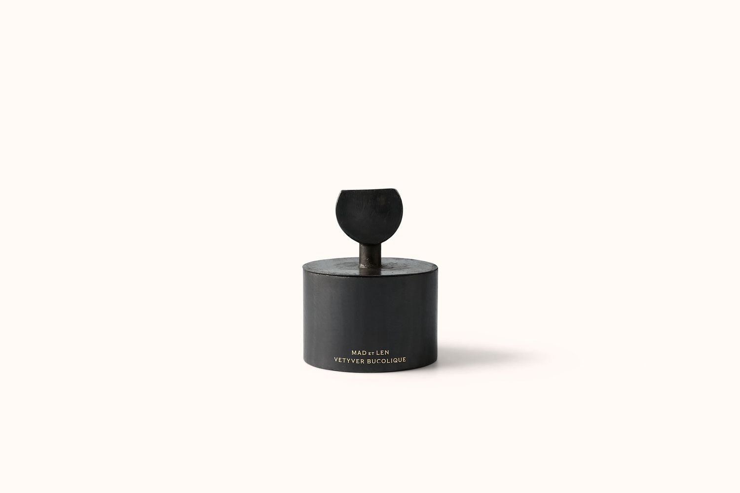 MAD ET LEN BLACK WAX VETYVER PETITE TOTEM DEMI LUNE CANDLE