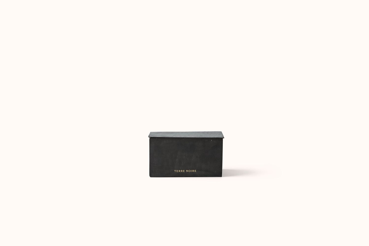 MAD ET LEN BLACK WAX TERRE NOIR HORIZONTAL RECTANGLE BLOCK CANDLE