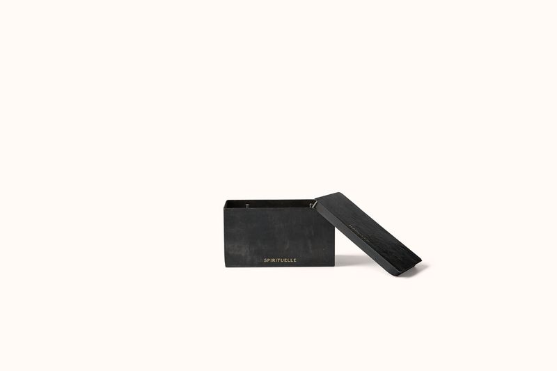 MAD ET LEN BLACK WAX SPIRITUELLE HORIZONTAL RECTANGLE BLOCK CANDLE