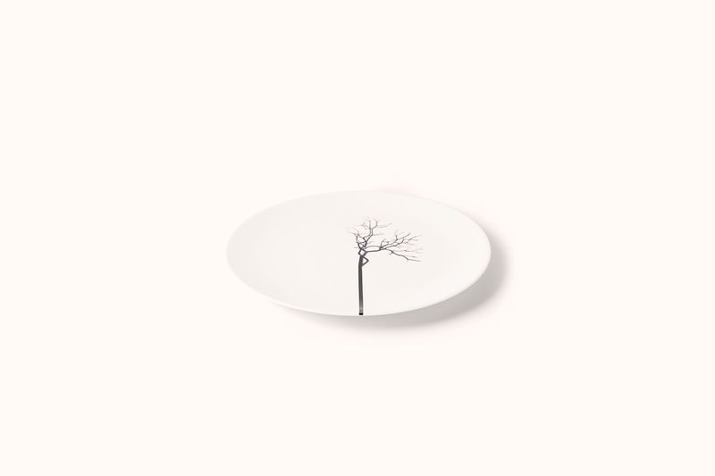 DIBBERN FINE BONE CHINA BLACK FOREST DINNERWARE