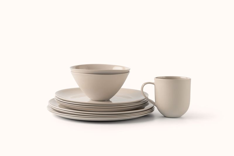MUD SAND FLARED DINNERWARE