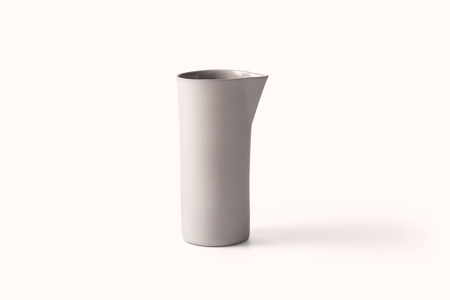 MUD CARAFE MEDIUM, Colour: ASH