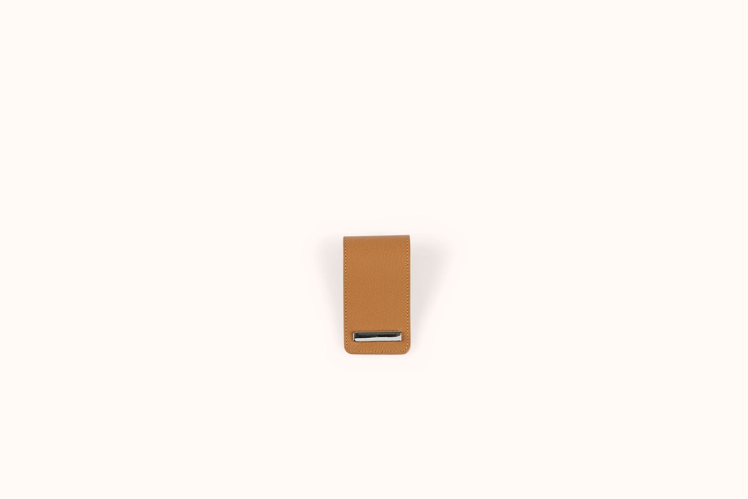 GIOBAGNARA X POLTRONA FRAU NAPKIN RING, Colour: CAMEL